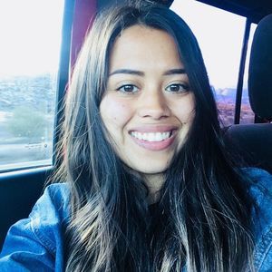 Meet your Posher, Ana